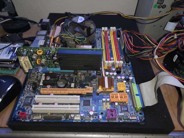 Reparacion de placa base en SAtmansur